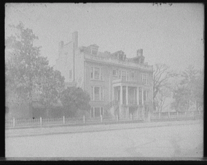 Van Lew Mansion circa 1900-1910